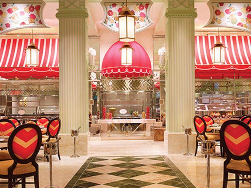 Hotels & Resorts with Buffets in Las Vegas | Places to Eat