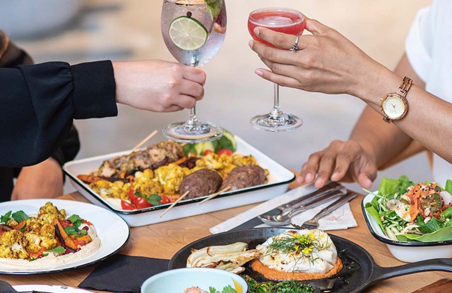 Pharm Table Carousel 4