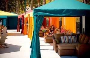 Pool canopies in green, red and yellow at Gilroy Gardens