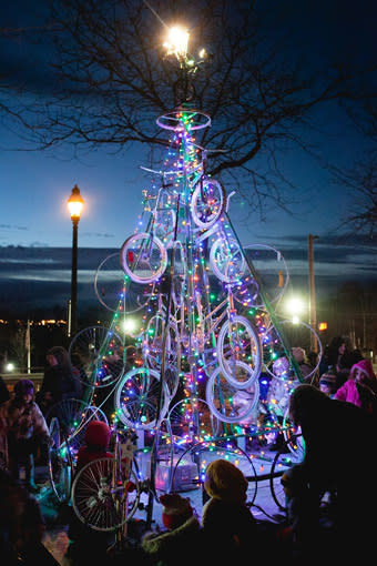 City Of Beacon Christmas Tree Lighting 2022 City Of Beacon & Beacon Arts Bicycle Christmas Tree And Menorah Lighting