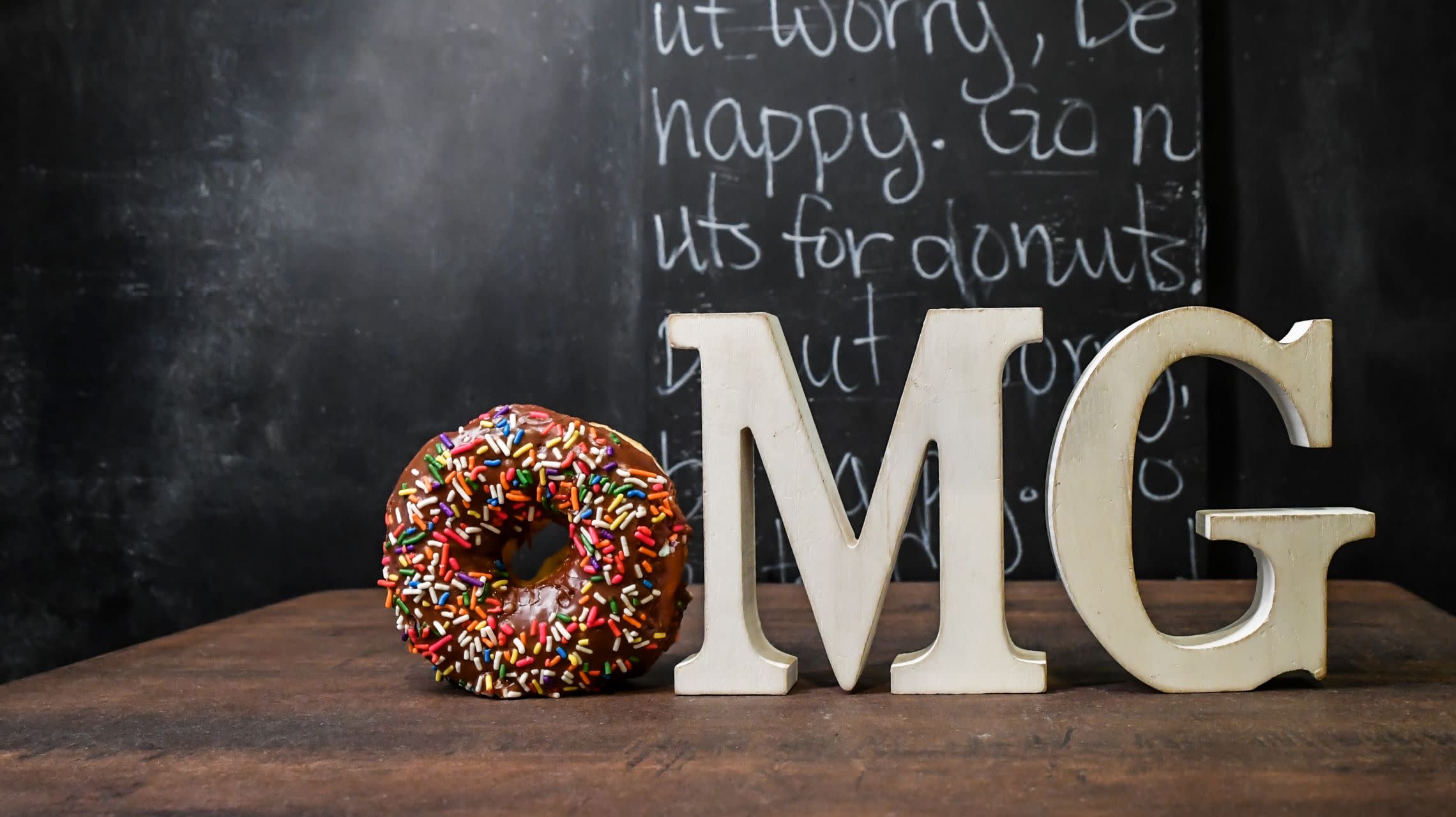 donut next to letters