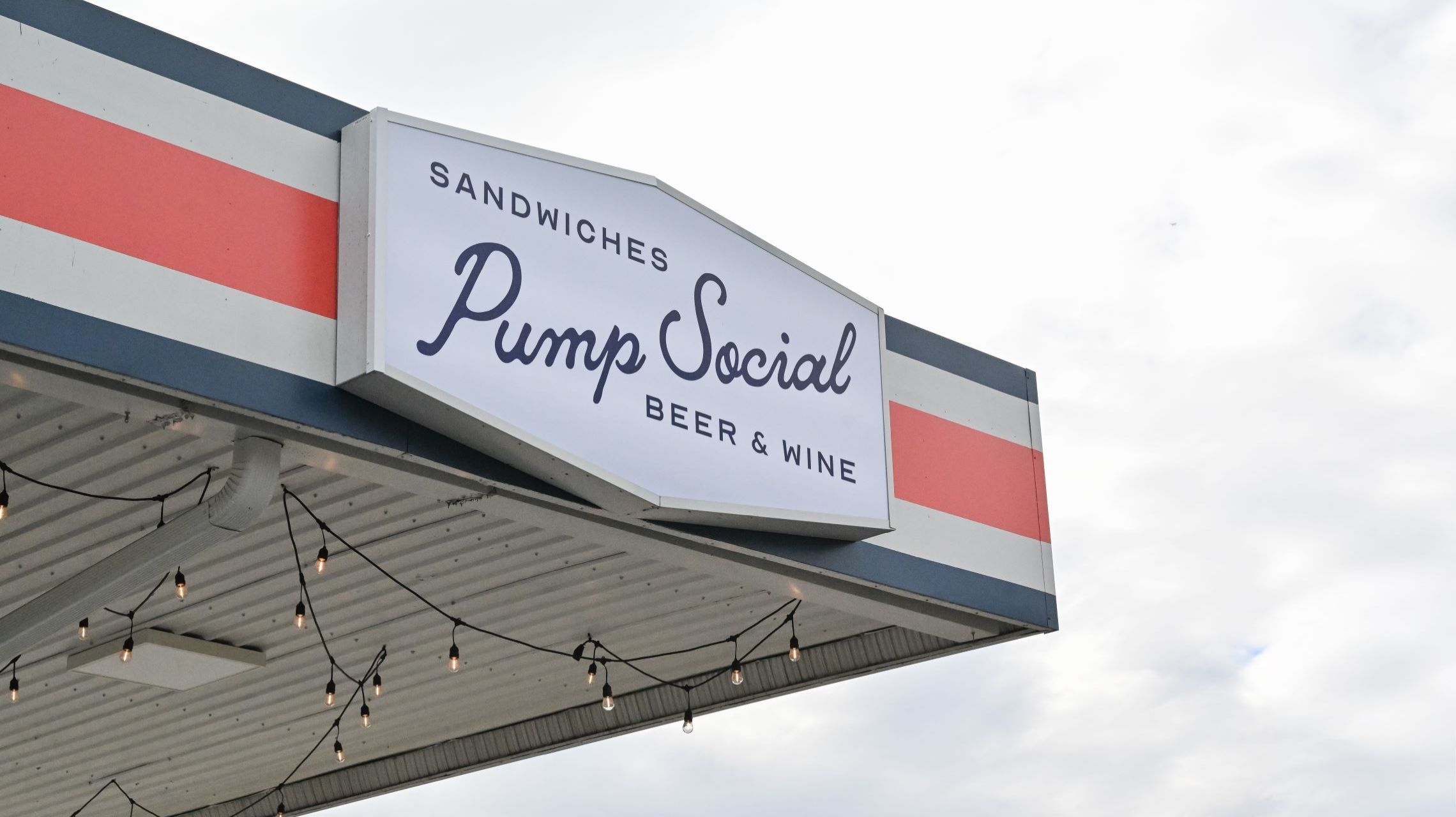 Pump Social exterior sign