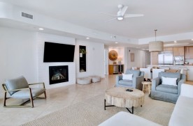 Turquoise Place C2606