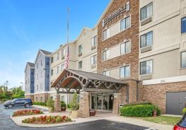 Staybridge Suites Hotel