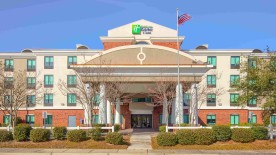 Holiday Inn Express & Suites Gulf Shores