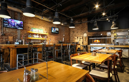 Max's Coal Oven Pizzeria