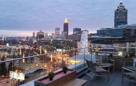 SkyLounge (The Glenn Hotel)