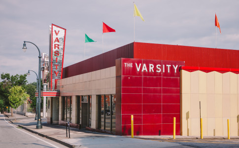 The Varsity- Atlanta's Favorite Hotdogs and Hamburgers