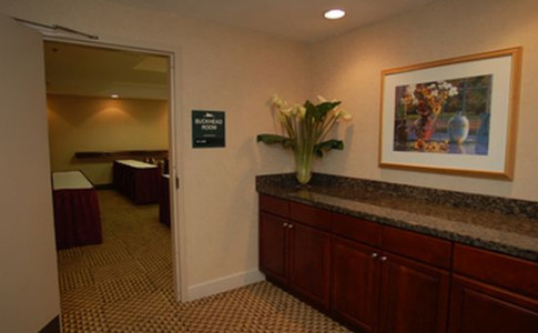 atlanta buckhead homewood hilton suites