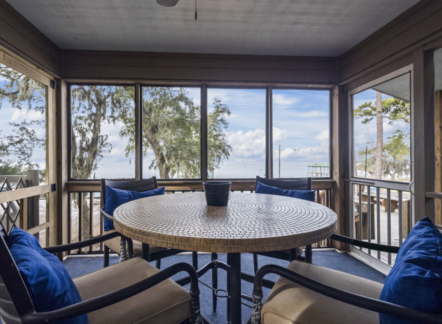 Bayside Hideaway
