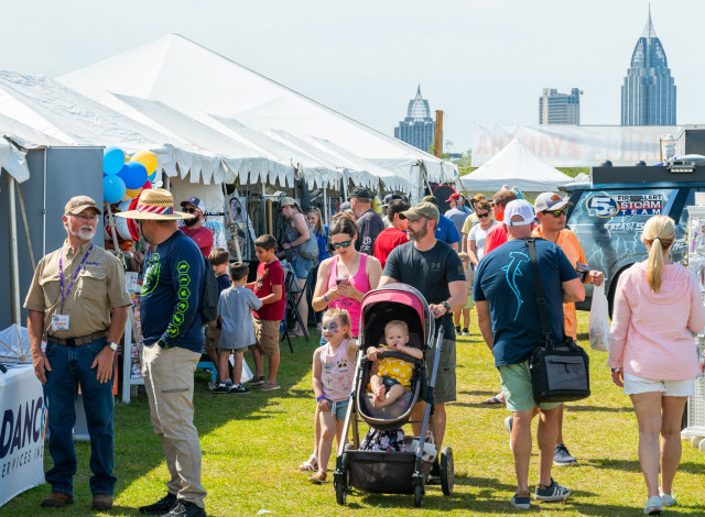 Boat Show on the Bay