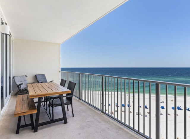 Lighthouse 802