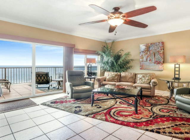 Admiral's Quarters 1003