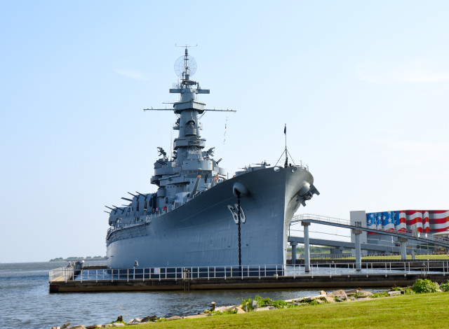 USS ALABAMA Battleship Memorial Park