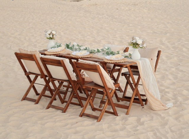 Beachside Blankets