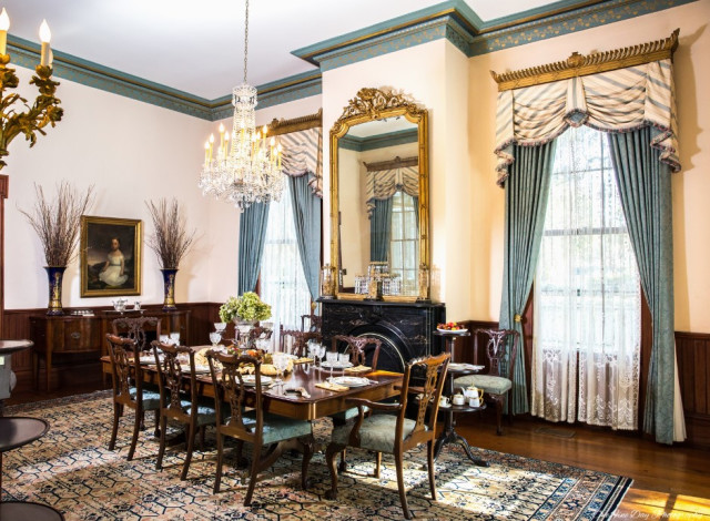 Bragg-Mitchell Mansion
