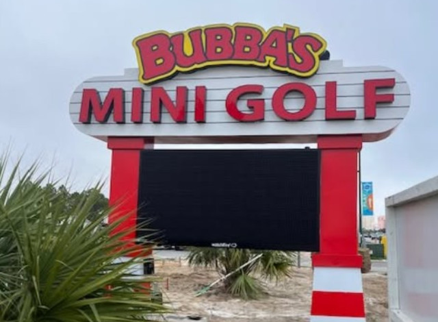 Bubba's Seaside Mini Golf