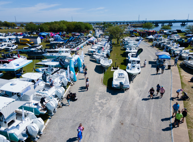 Boat Show on the Bay