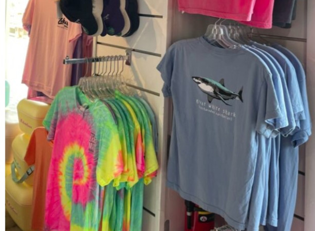 The Dock Store at Zeke's Landing