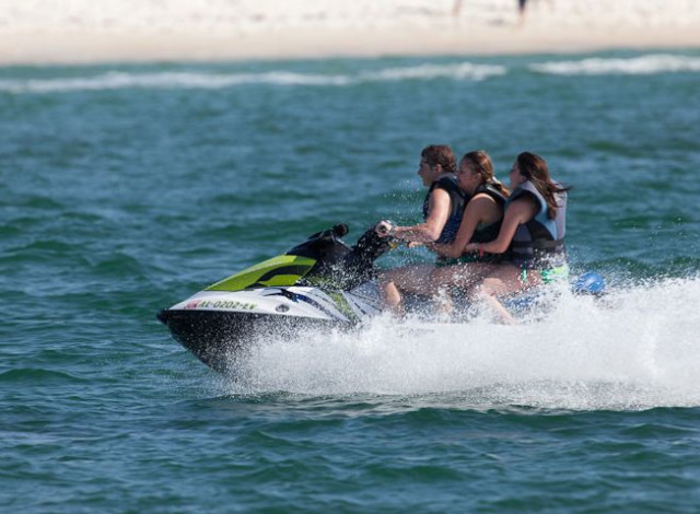 The Best Pensacola Jet Ski Rentals & Tour Spots