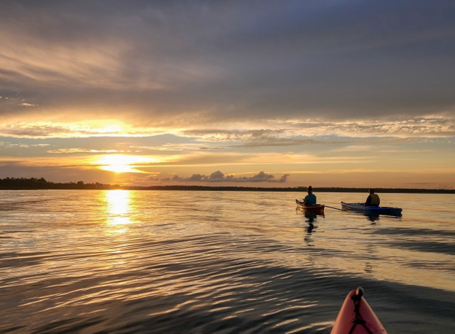 Wolf Bay Full Moon Paddle