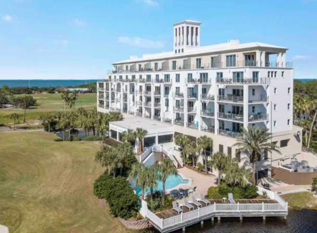 Kiva on the Gulf