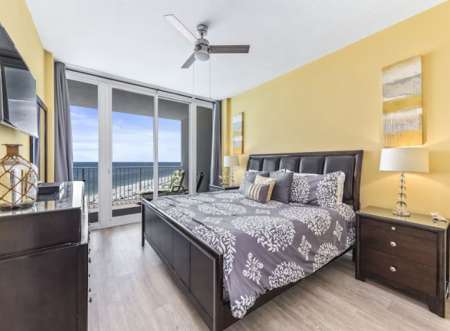 Lighthouse 803