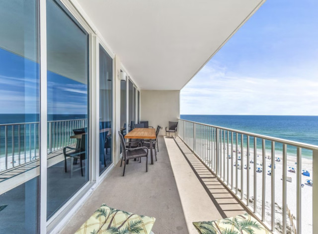 Lighthouse 803