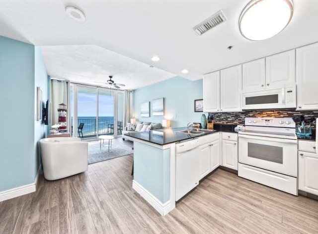 Lighthouse 902