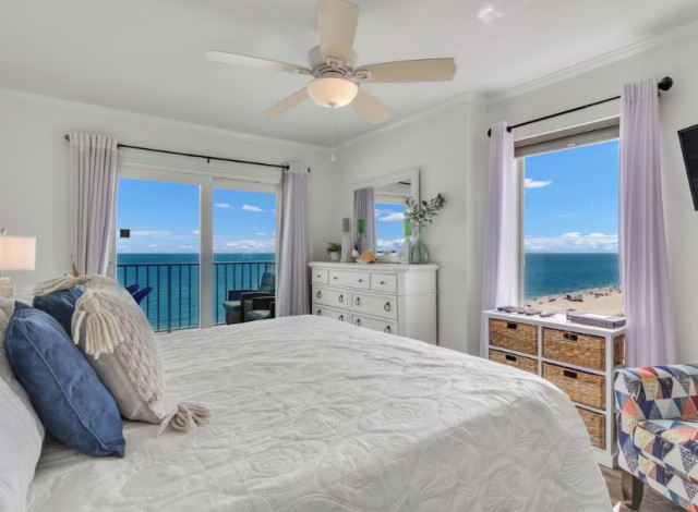 Surf Side Dream, LLC