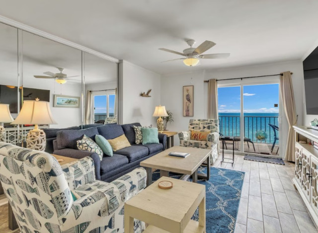 Surf Side Dream, LLC