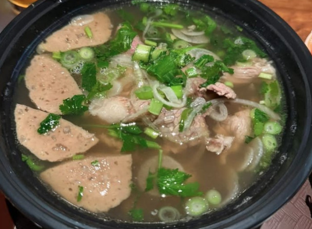 Pho-Mo Asian Kitchen and Grill