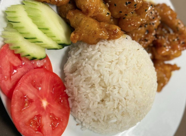 Pho-Mo Asian Kitchen and Grill