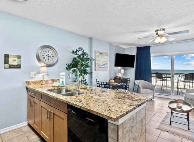 Royal Palms 207