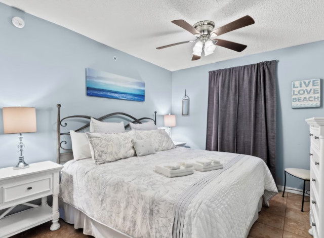 Royal Palms 207