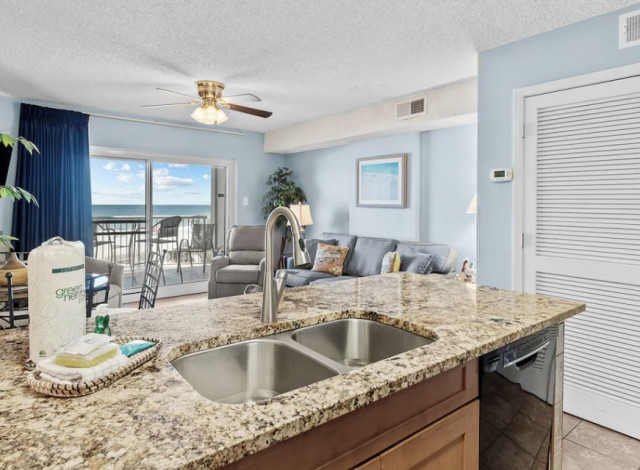 Royal Palms 207