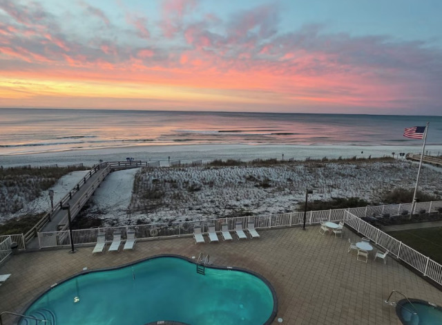 Surfside Shores 2404