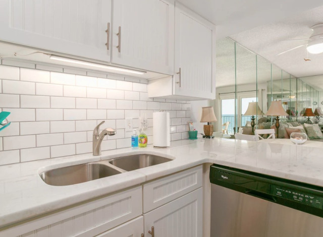 Surfside Shores 2404