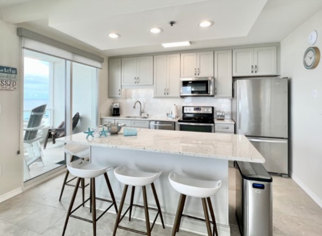 Silver Beach 401