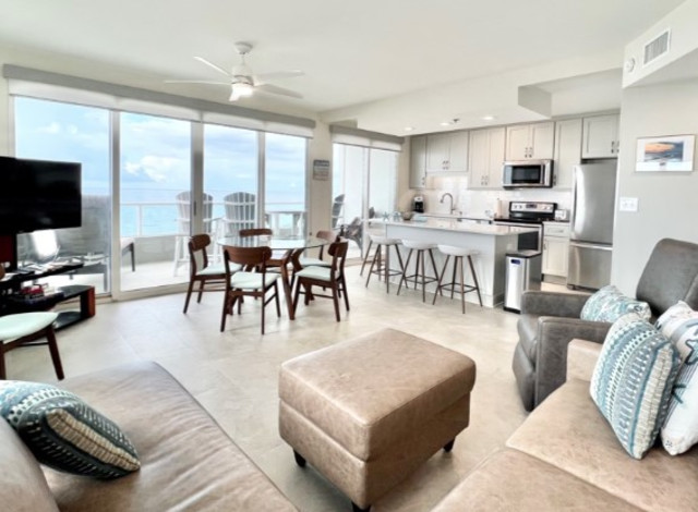 Silver Beach 401