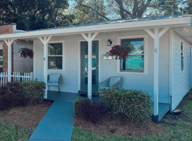 Seaside Salon & Co. Gulf Shores