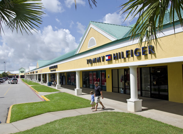 Tanger Outlet Center