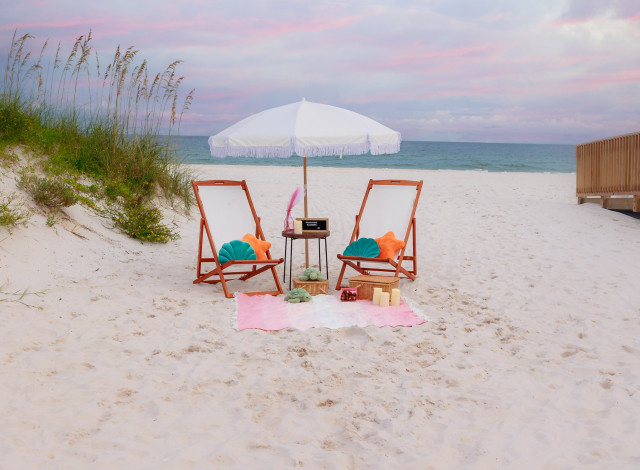Beachside Blankets