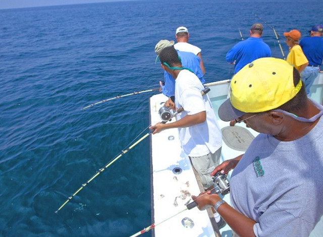 Summer Breeze II Charters