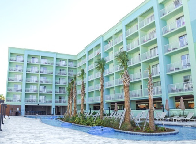 Hilton Garden Inn, On the Beach