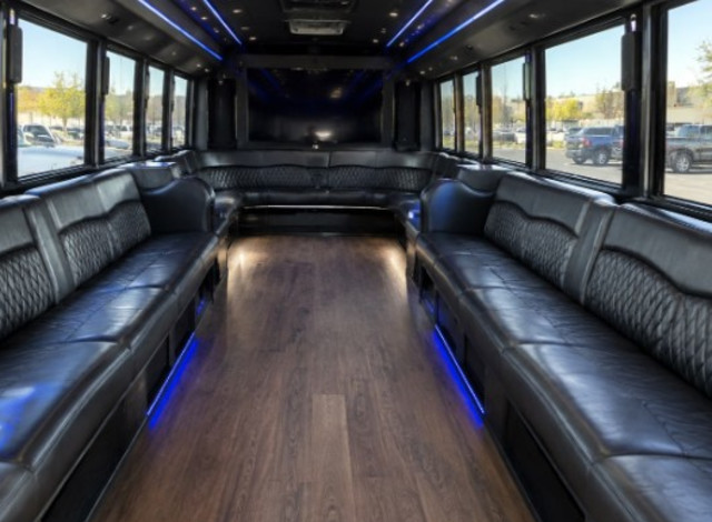 Partybus.com