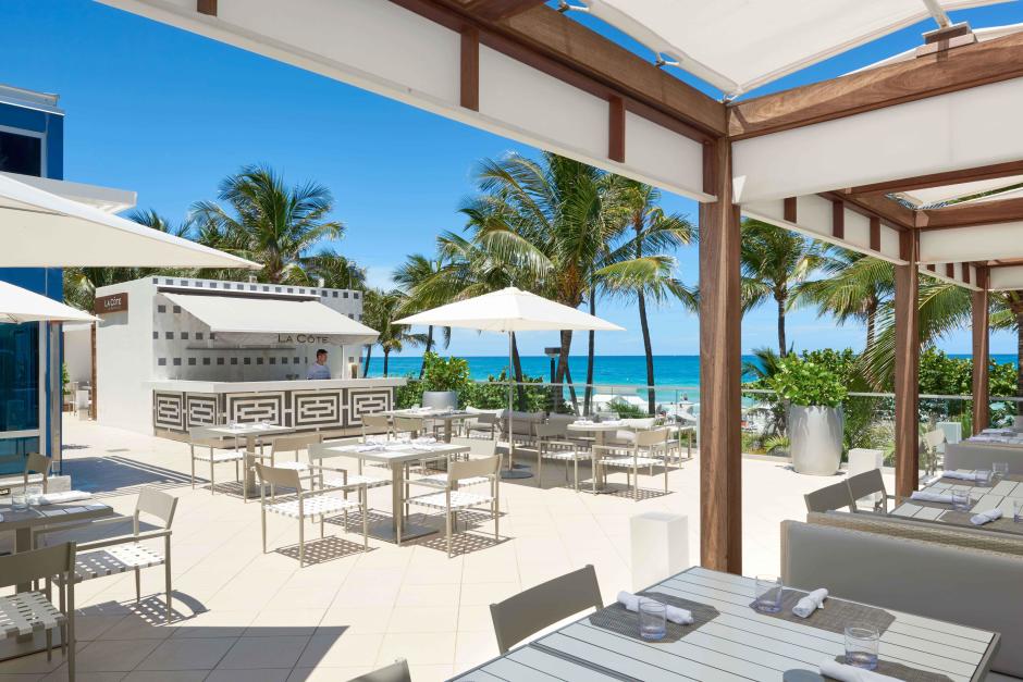 Fontainebleau Miami Beach: Miami Hotels | MiamiAndBeaches.com