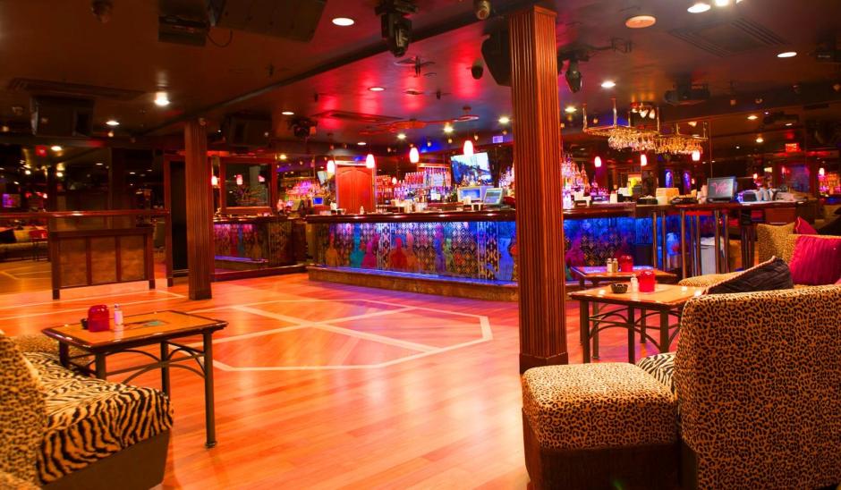 Mango's Tropical Cafe Miami Nightlife