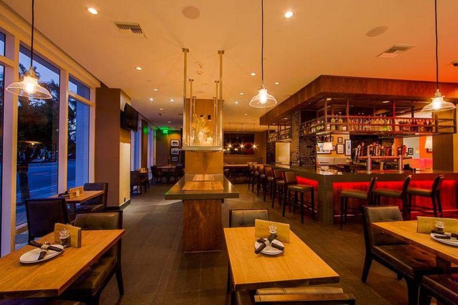 Biscayne Tavern Miami Restaurants