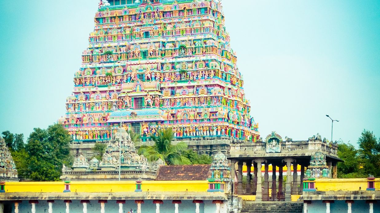 A temple in India with striking colours @ Lamrin Boutique Cottages, Rishikesh